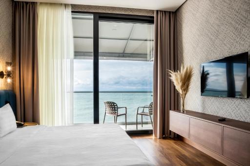 Hotel Polet Chayki - Housity
