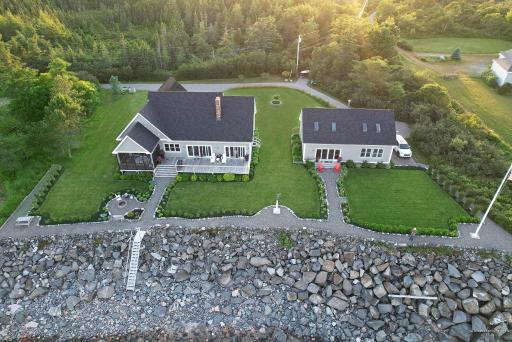 Sea Duck Cottage Main House - Housity