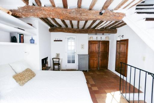 Valbonne Village House With AC & Sunny Roof Terrace - Housity