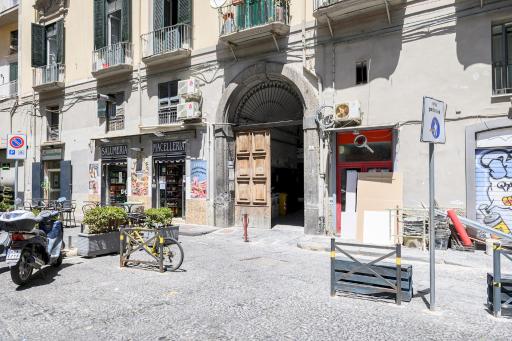 Piazza Portanova apartments - Housity