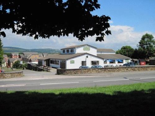 Green Acre Motel - Housity