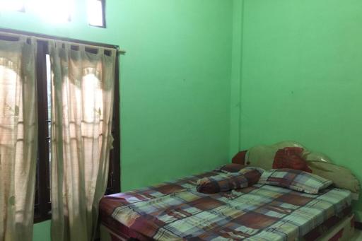 Queen Kost Madiun Female Only - Housity