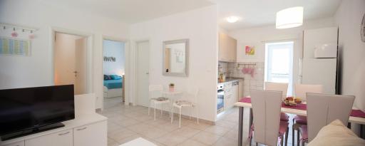 Apartment Bura Makarska - Housity