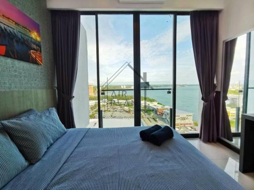 PD D’Wharf Amazing Seaview Suite 9 (Up to 6 Pax) - Housity