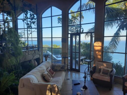 Casa do Lobo Guará - Housity