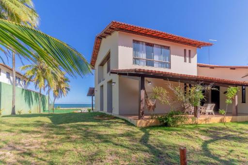 IT35 Ótima Casa 6 Quartos, Pé na Areia - Itacimirim - Housity