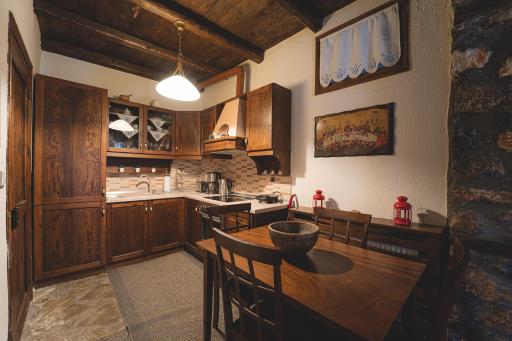 Traditional Villa in P. Agios Athanasios - Housity