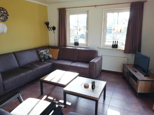 Butenskuur - Housity
