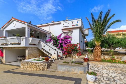 Apartments DIDO - Housity
