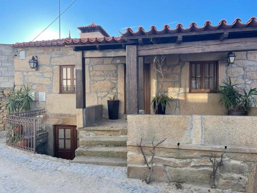 Casa da Aldeia - Housity