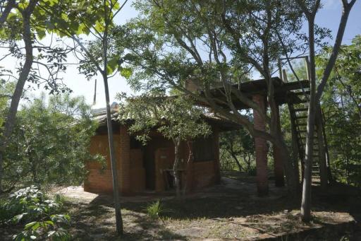Chalé na Chapada, com acesso ao Rio São Miguel - Housity