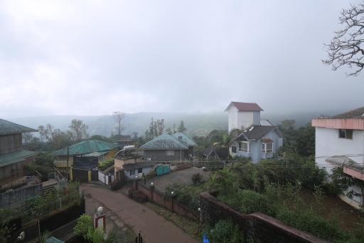 3bhk ac villa - Housity