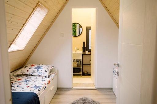 Zenith A-Frame Straja - Housity