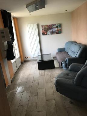 Résidence bord de Loire route euro 6 - Housity