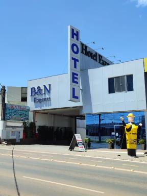 Hotel B&N Express - Housity