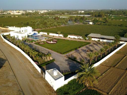 Luxury Farm Villa in Musanaa Oman - Housity