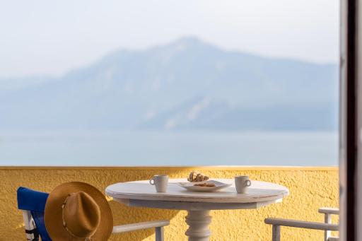 SeaView Apartment & Studios - Housity