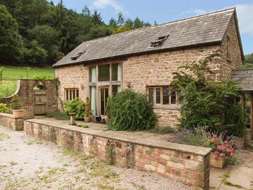 The Lodge Farm Barn - Housity