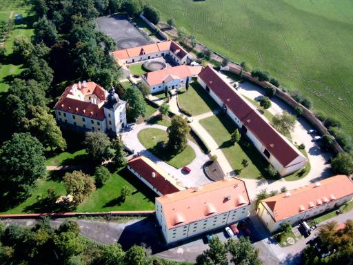Pytloun Chateau Hotel Ctěnice - Hizvo
