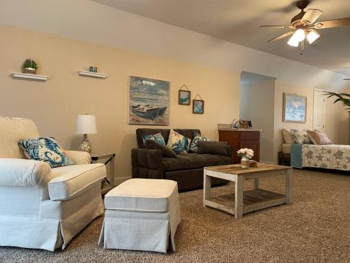 Adorable private 1-bedroom studio on mini-farm. - Housity