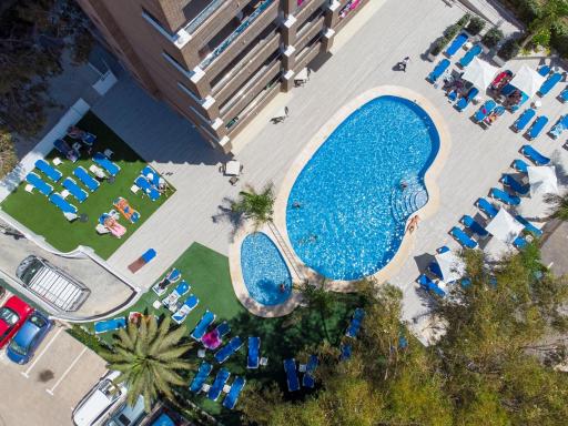 Aparthotel BCL Levante Beach - Housity