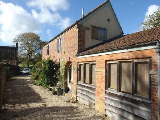Pittards Farm Cottage - Housity