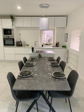 Très Grande Maison neuve à 5min du Luxembourg - Housity