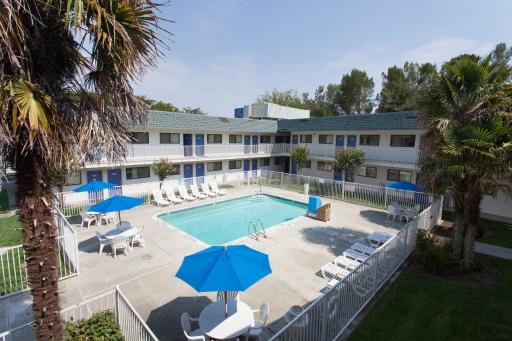 Hi - Wheel Flats - Housity