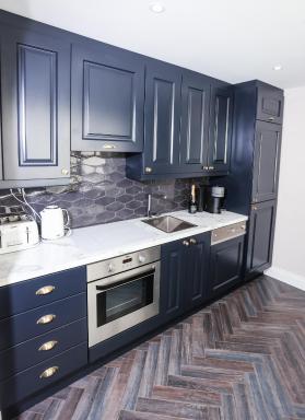 Luxury 2 bed 5 mins from Carrick next to Waterfall - Housity