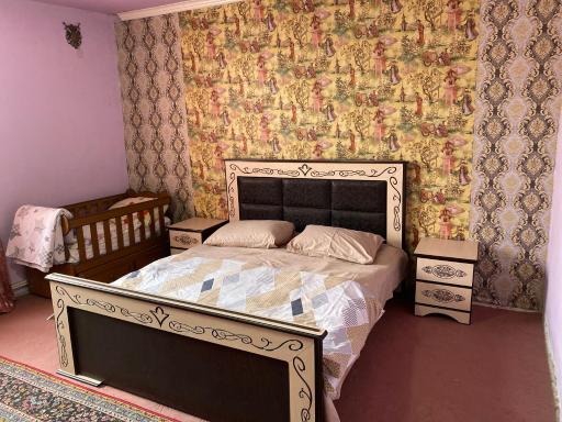 Friend's House rooms near Airport - Housity