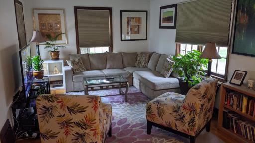 Beautiful and Cozy Homes - Housity