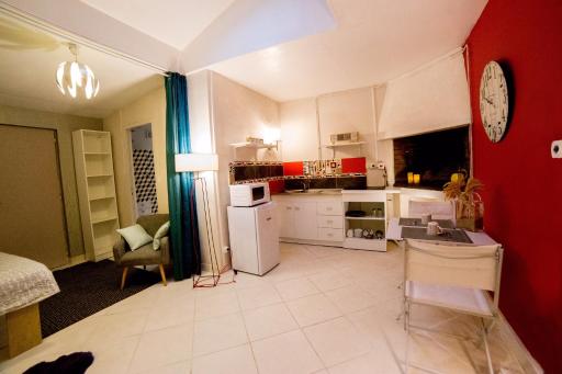 Le Gai Cottage - Housity
