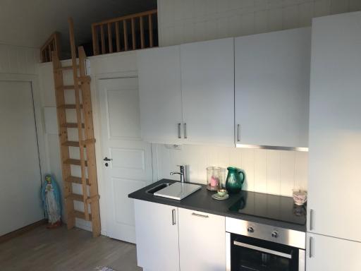 Lyseren waterfront cabin - Housity