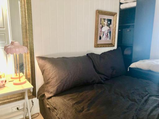 Lyseren waterfront cabin - Housity