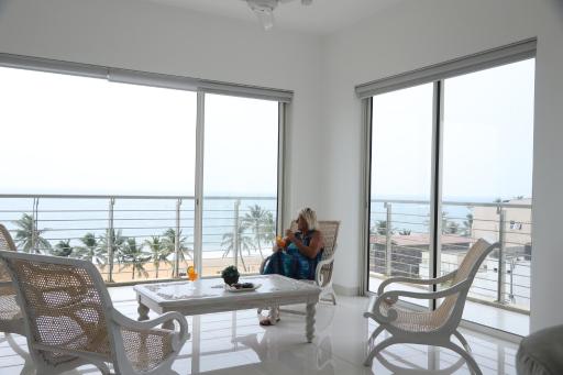 Ceylon Ocean Apartment- Elysian Residencies@Mount Lavinia - Housity