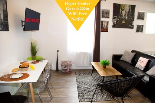 Les Lofts De Provins: Apt 4 - Housity