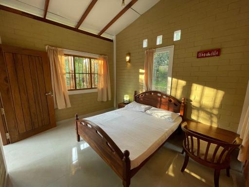 Brick House - Housity