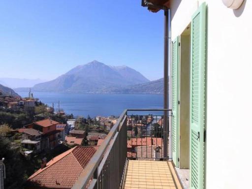 MAGICAL HOUSE ON THE LAKE OF COMO - Housity