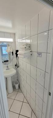 Satellite Motel - Housity