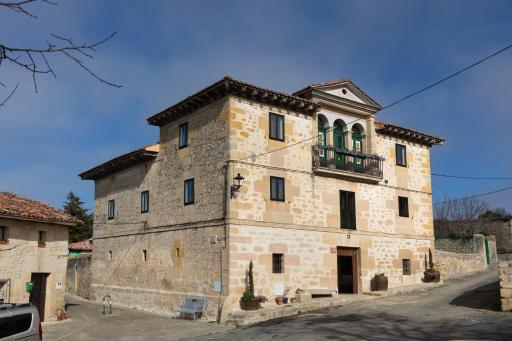 Casona Indiana de Ayuelas - Housity