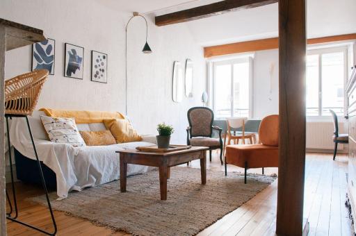 Le Pommeraye : Duplex hyper centre - Housity