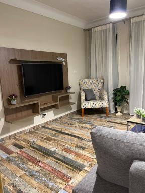Alexander House - Housity