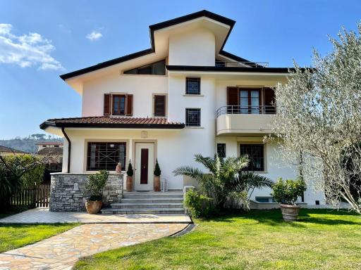 La Stagione dell'Arte B&B - Housity