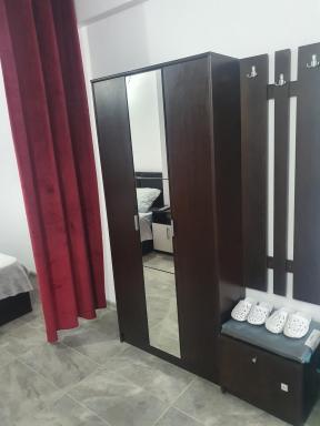 Nic regim hotelier - Housity