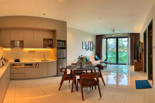 Humble Abode Luxury Suite 2-4pax Geo38 Genting Free WiFi - Housity