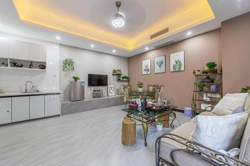 Locals Apartment House 01 - Housity