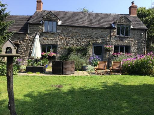Lee house farm holiday cottage - Housity