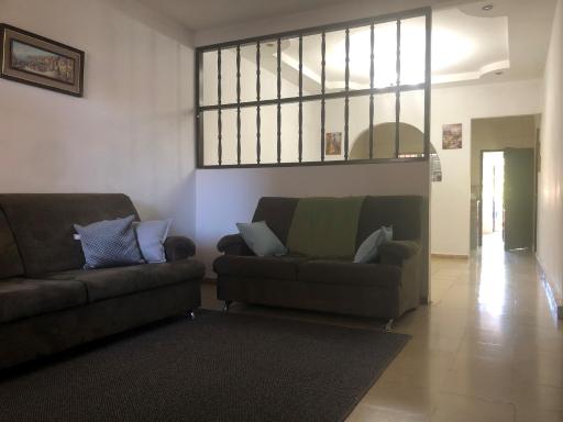 Hostal Familiar Los Girasoles - Housity