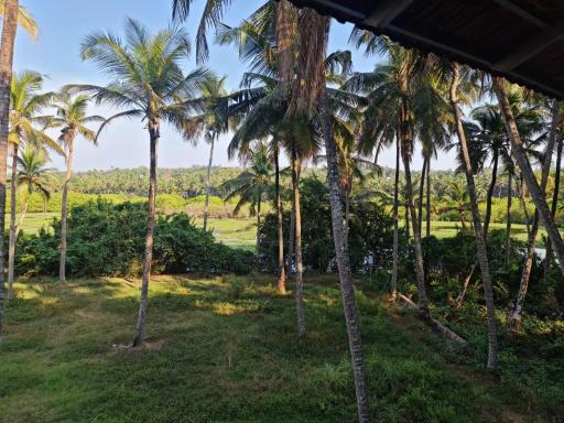 Kannur west beach house - Housity