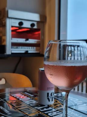 Loft Novo e Sofisticado em frente a Av José Munia Unique Residence - Housity